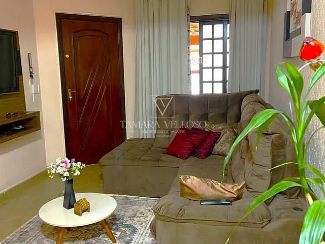 Casa com 125m² 2 quartos e 3 banheiros, à venda, no bairro Vila Suissa em Mogi das Cruzes