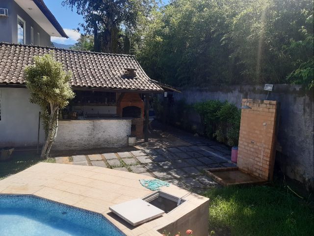 Casa com 800m² 5 quartos e 5 banheiros, à venda, no bairro Vargem Grande em Rio de Janeiro