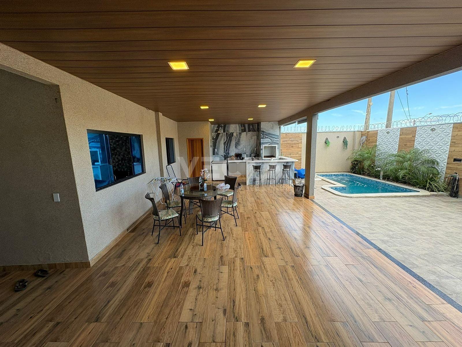 Casa, 3 quartos, 165 m² - Foto 1