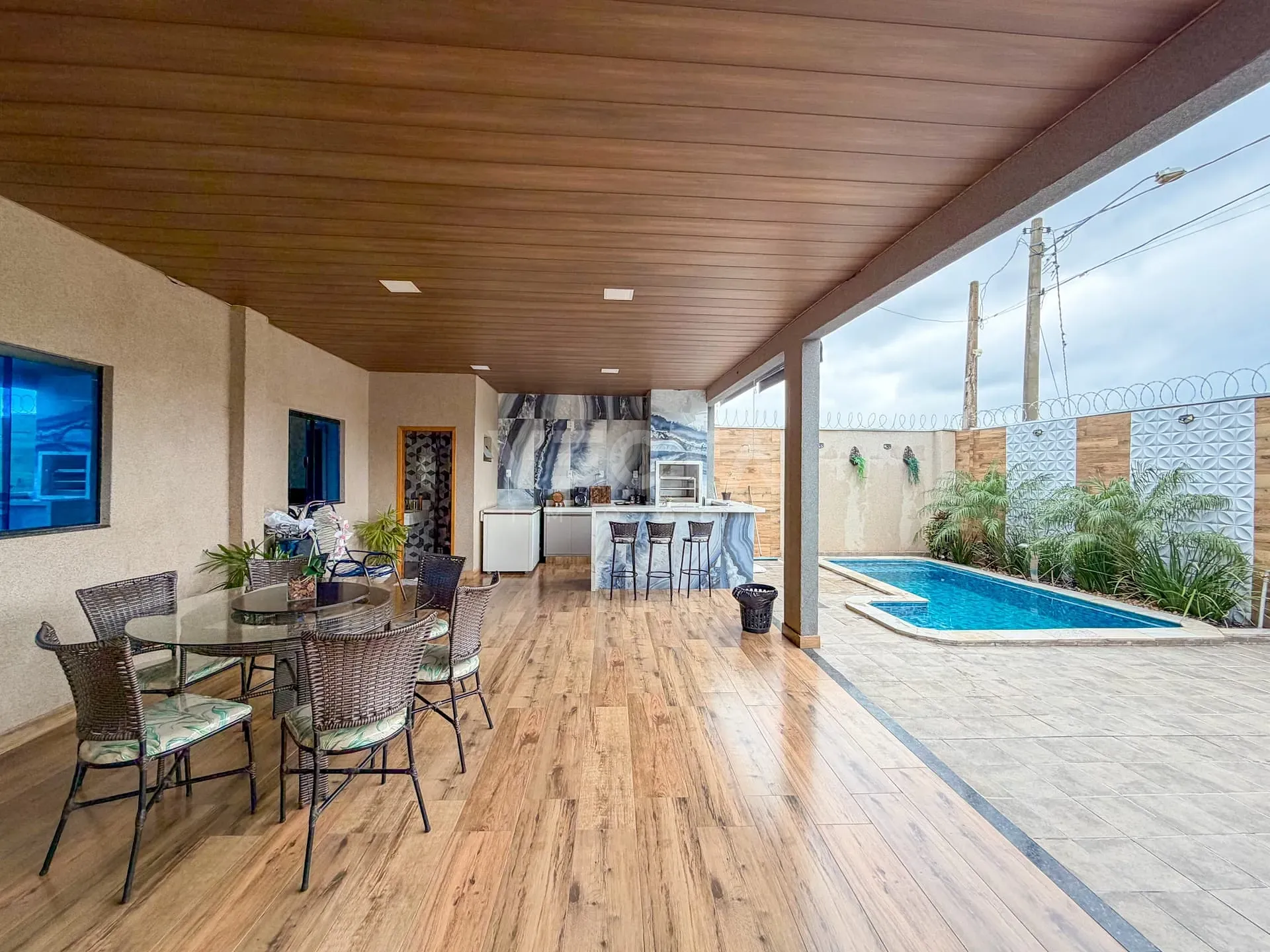 Casa, 3 quartos, 165 m² - Foto 1
