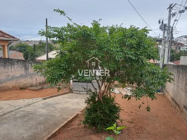 Casa com 250m² 3 quartos e 1 banheiro, à venda, no bairro São Gonçalo em Taubaté