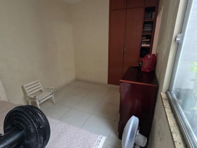 Casa com 300m² 3 quartos e 1 banheiro, à venda, no bairro Luzia em Aracaju