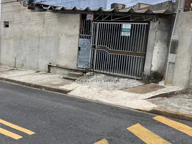 Casa 2 quartos e 1 banheiro, à venda, no bairro Vila Sagrado Coração de Maria em Mogi das Cruzes