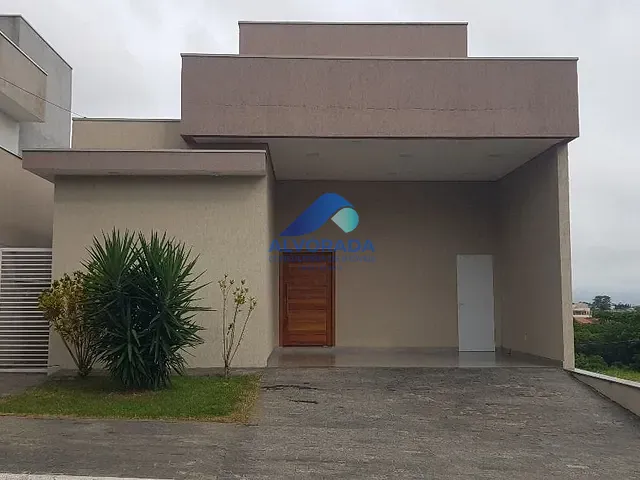 Casa com 250m² 3 quartos e 5 banheiros, à venda ou para alugar, no bairro Residencial Alta Vista 2 em Caçapava