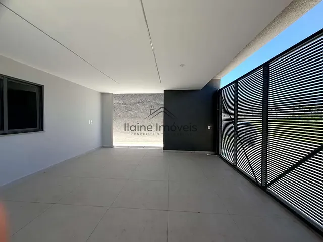 Casa com 388m² 4 quartos e 5 banheiros, à venda, no bairro Recreio dos Bandeirantes em Rio de Janeiro