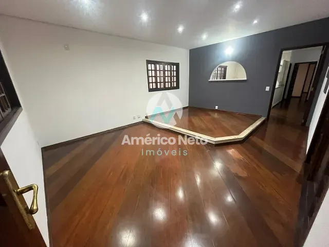 Casa 2 quartos e 1 banheiro, à venda, no bairro Osvaldo Cruz em São Caetano do Sul