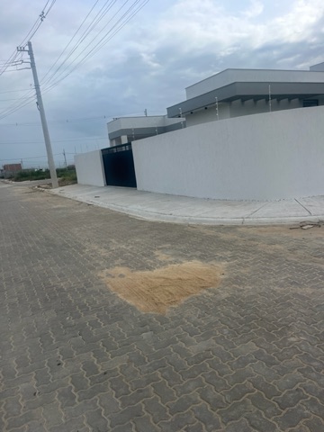 Casa com 240m² 3 quartos e 3 banheiros, à venda, no bairro cidade jardim  em Campos dos Goytacazes