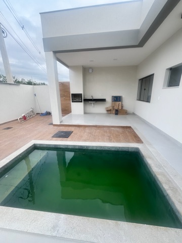 Casa com 240m² 3 quartos e 3 banheiros, à venda, no bairro cidade jardim  em Campos dos Goytacazes