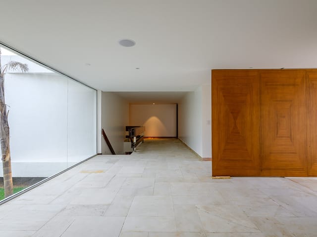Casa com 2900m² 4 quartos e 8 banheiros, à venda, no bairro Setor de Habitações Individuais Sul em Brasília