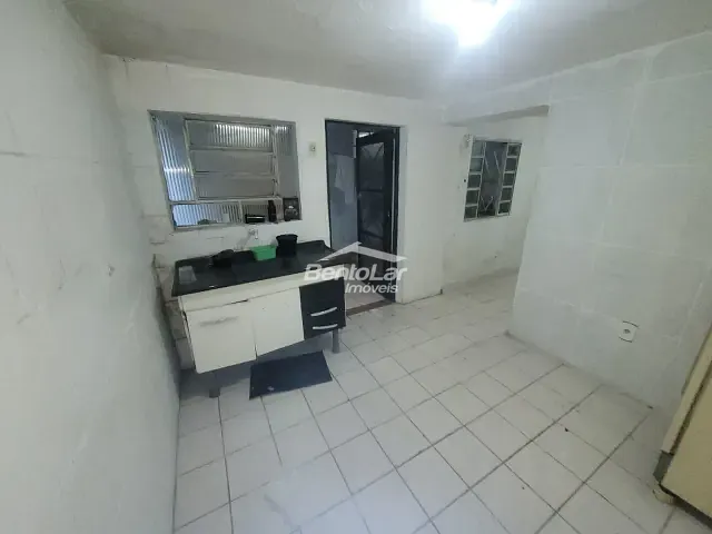 Casa com 22m² 1 quarto e 1 banheiro, para alugar, no bairro Vila Amália (Zona Norte) em São Paulo
