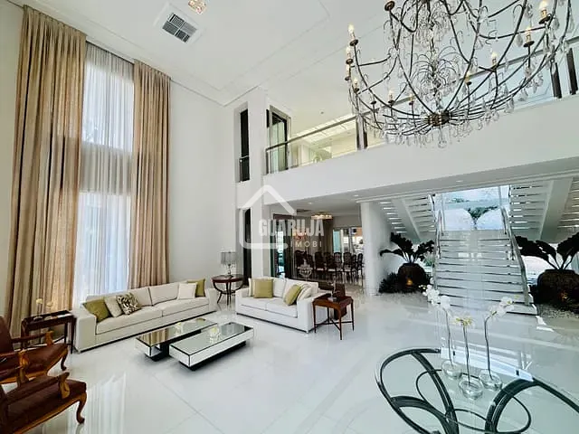 Casa com 1983m² 8 quartos e 9 banheiros, à venda, no bairro Jardim Acapulco em Guarujá