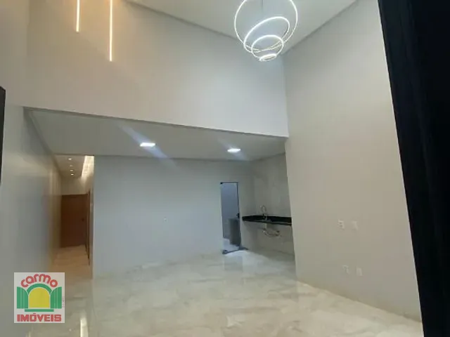Casa com 150m² 3 quartos e 2 banheiros, à venda, no bairro Residencial Cerejeiras em Anápolis