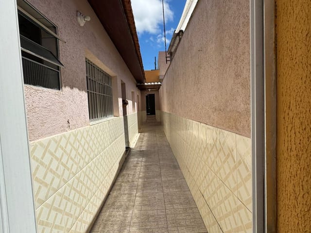 Casa com 125m² 3 quartos e 2 banheiros, à venda, no bairro Alto Ipiranga em Mogi das Cruzes