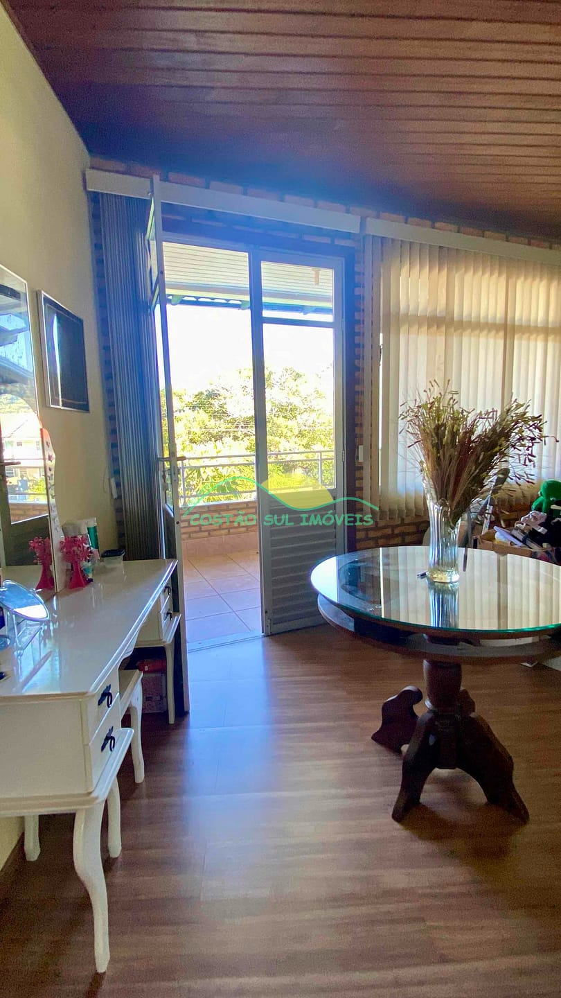 Casa à venda com 3 quartos, 180m² - Foto 44