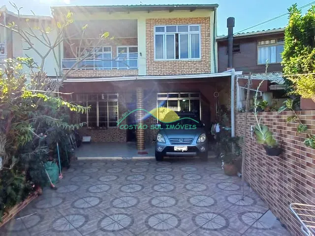 Casa com 170m² 3 quartos e 2 banheiros, à venda, no bairro Armação do Pântano do Sul em Florianópolis