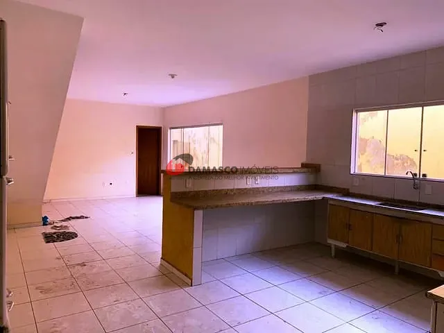Sobrado com 331m², à venda, no bairro Santa Paula em São Caetano do Sul