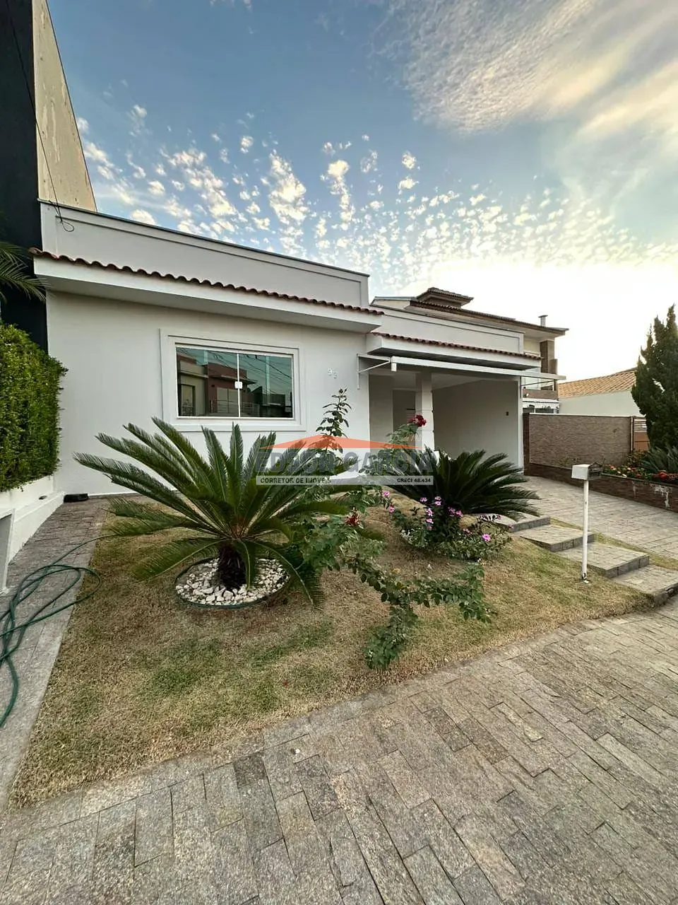 Casa, 3 quartos, 100 m² - Foto 1