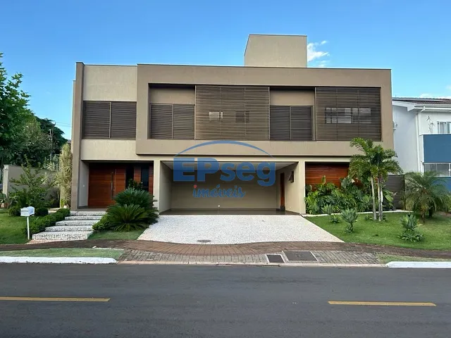 Casa com 700m² 5 quartos e 7 banheiros, à venda, no bairro Esperança em Londrina