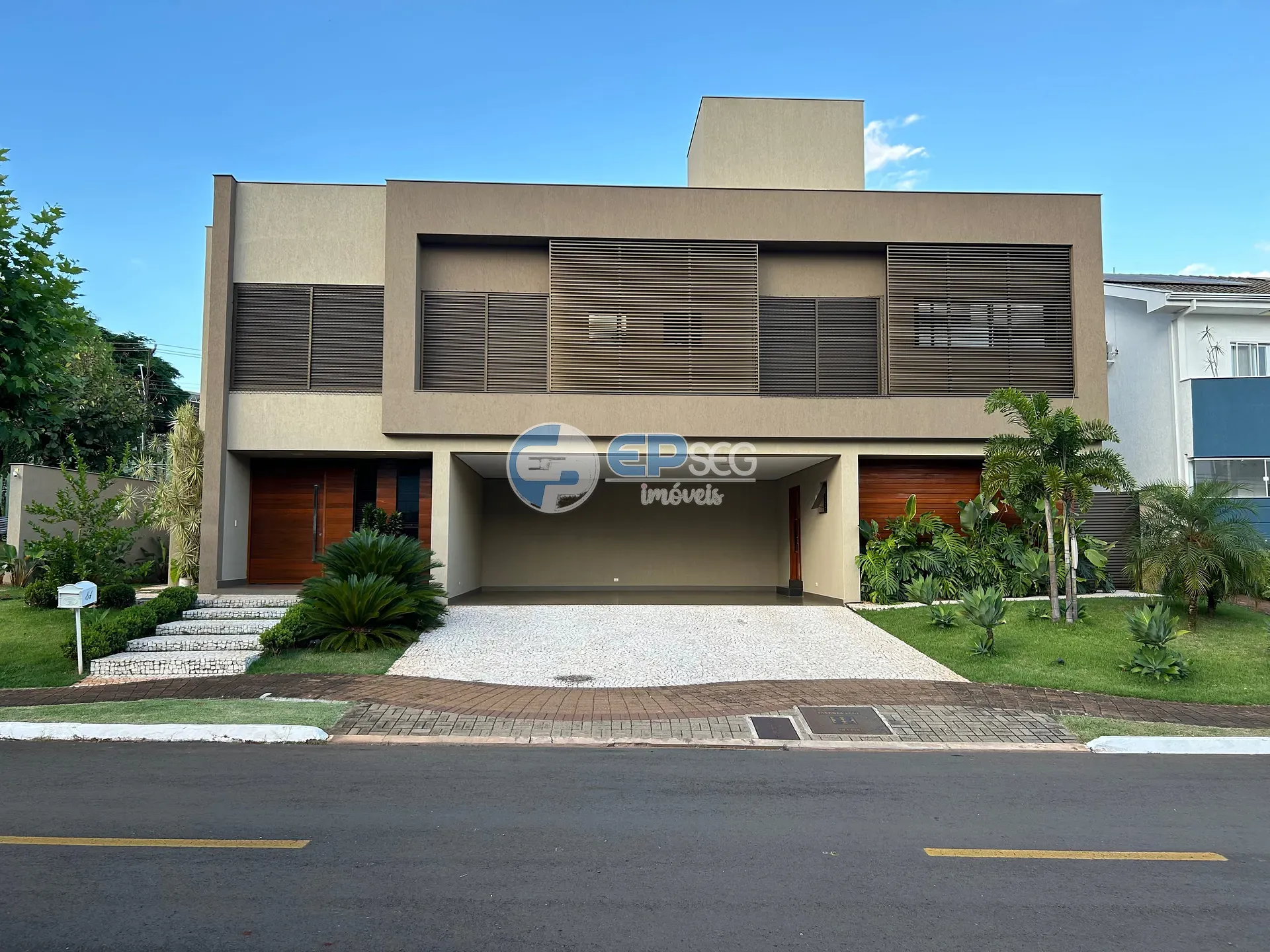 Casa, 5 quartos, 433 m² - Foto 1