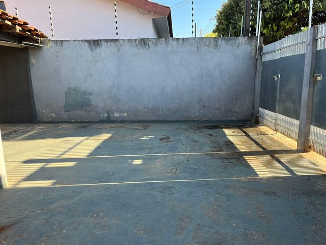 Casa 3 quartos e 2 banheiros, à venda, no bairro Jardim Maria Lúcia em São José do Rio Preto