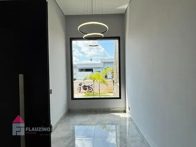 Casa com 200m² 3 quartos e 4 banheiros, à venda, no bairro Vila Monte Alegre em Paulínia