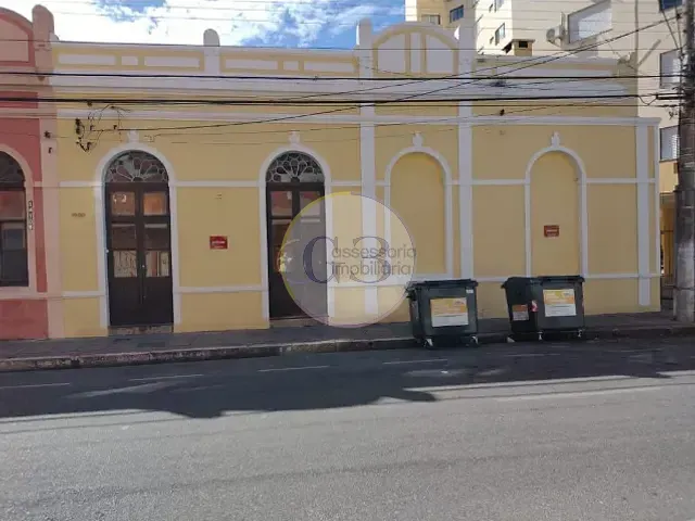 Casa para alugar, no bairro Centro em Pelotas