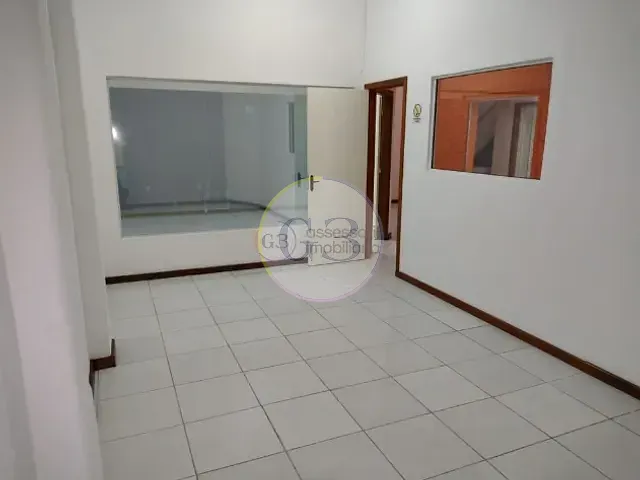 Casa para alugar, no bairro Centro em Pelotas