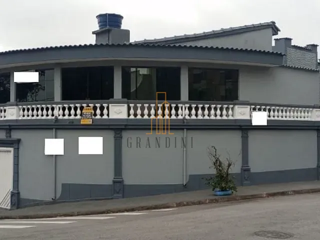 Casa com 288m² 3 quartos e 4 banheiros, à venda ou para alugar, no bairro Parque Terra Nova em São Bernardo do Campo
