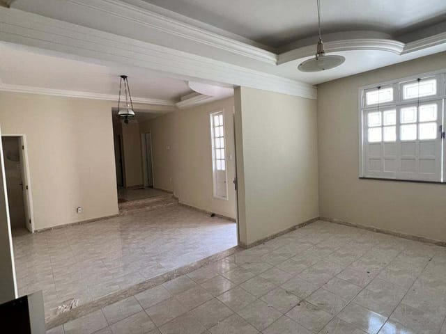 Casa 4 quartos e 5 banheiros, para alugar, no bairro Ponto Novo em Aracaju