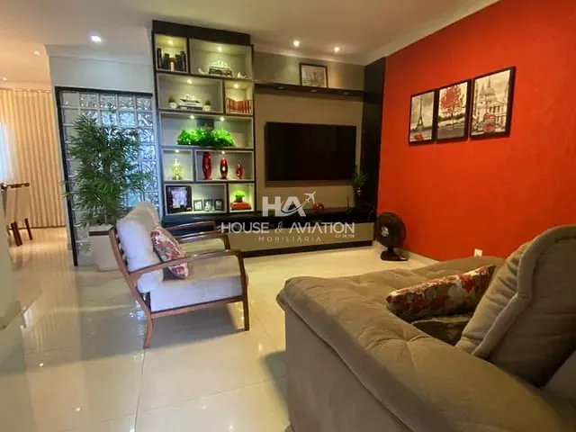 Casa com 360m² 4 quartos e 3 banheiros, à venda, no bairro Residencial Humaitá em Goiânia