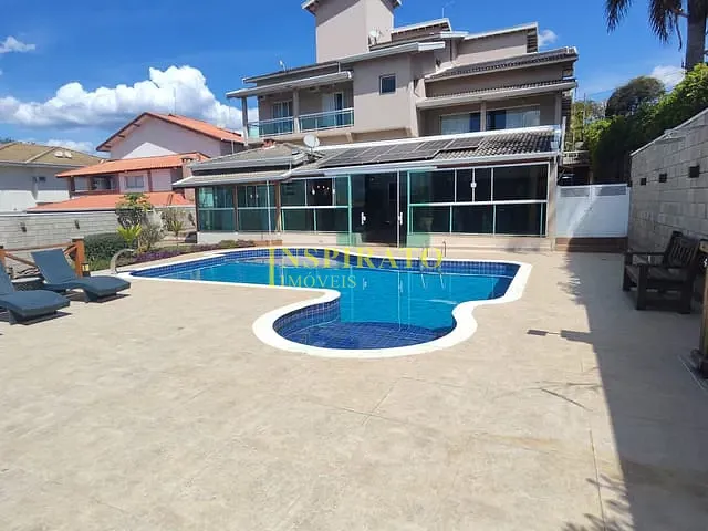 Casa com 1000m² 5 quartos e 7 banheiros, à venda, no bairro Medeiros em Jundiaí