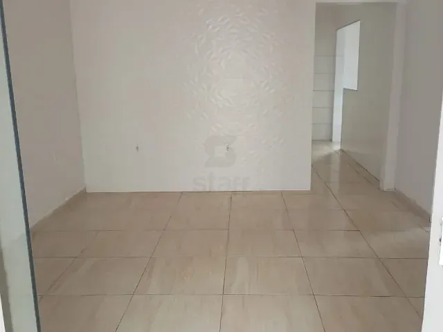 Casa 2 quartos e 1 banheiro, à venda, no bairro Cardeal Brandão Vilela em Paulo Afonso