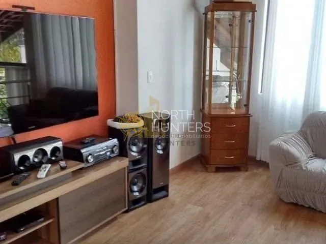 Casa com 400m² 5 quartos e 5 banheiros, para alugar, no bairro Jurerê Internacional em Florianópolis