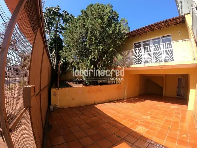 Casa com 428m², à venda, no bairro Vila Siam em Londrina