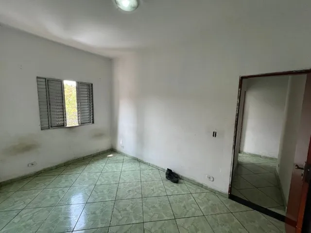 Casa com 100m² 3 quartos e 1 banheiro, para alugar, no bairro São Roberto (Jordanésia) em Cajamar