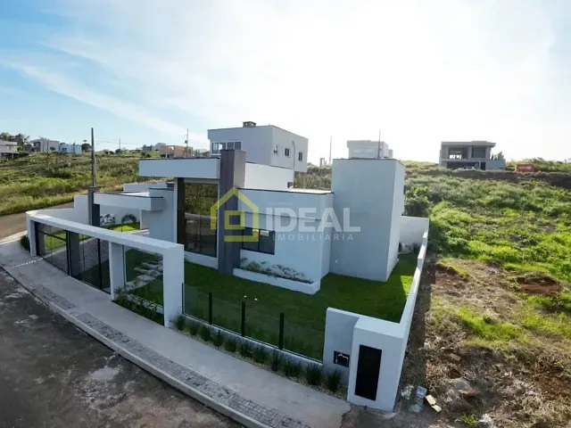 Casa com 123m² 3 quartos e 1 banheiro, à venda, no bairro Santa Terezinha em Concórdia