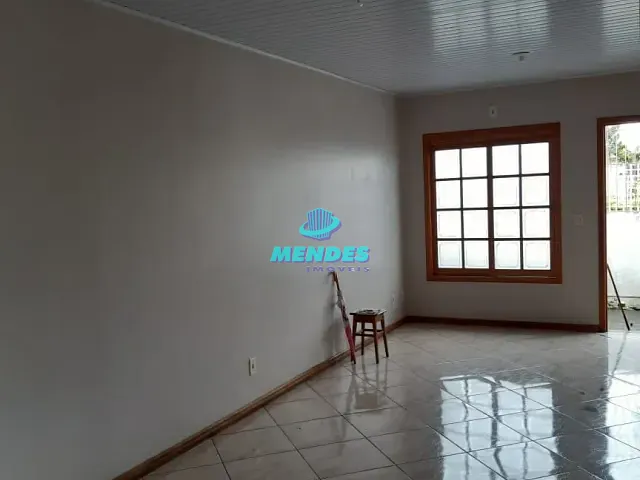 Casa 2 quartos e 1 banheiro, para alugar, no bairro Vila Imbui em Cachoeirinha