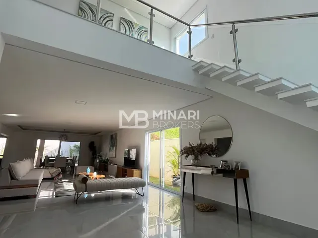 Casa 4 quartos e 6 banheiros, à venda, no bairro Alphaville em Santana de Parnaíba