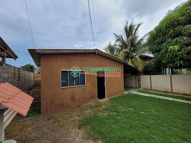 Casa com 300m² 3 quartos e 1 banheiro, à venda, no bairro Jardim Tropical em Canarana
