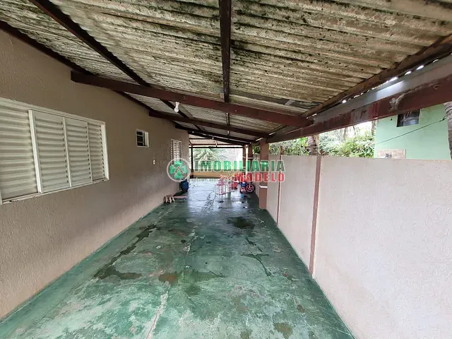 Casa com 300m² 3 quartos e 1 banheiro, à venda, no bairro Jardim Tropical em Canarana