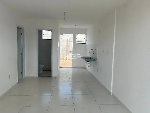 Casa com 68m² 2 quartos e 2 banheiros, à venda, no bairro Universidade em Vitória da Conquista