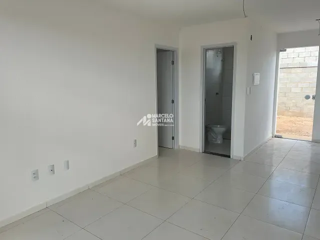 Casa com 68m² 2 quartos e 2 banheiros, à venda, no bairro Universidade em Vitória da Conquista