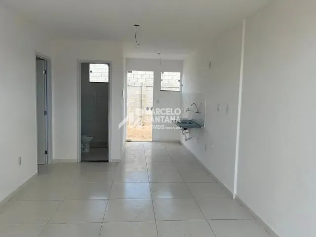 Casa com 68m² 2 quartos e 2 banheiros, à venda, no bairro Universidade em Vitória da Conquista