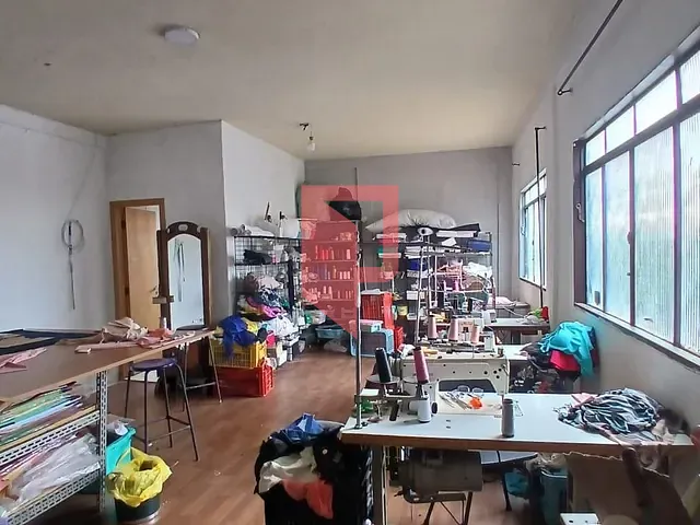 Casa 3 quartos e 2 banheiros, à venda, no bairro Ermelinda em Belo Horizonte