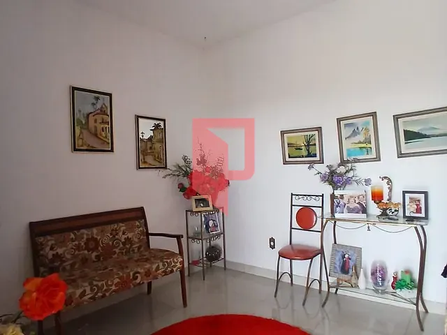 Casa 3 quartos e 2 banheiros, à venda, no bairro Ermelinda em Belo Horizonte