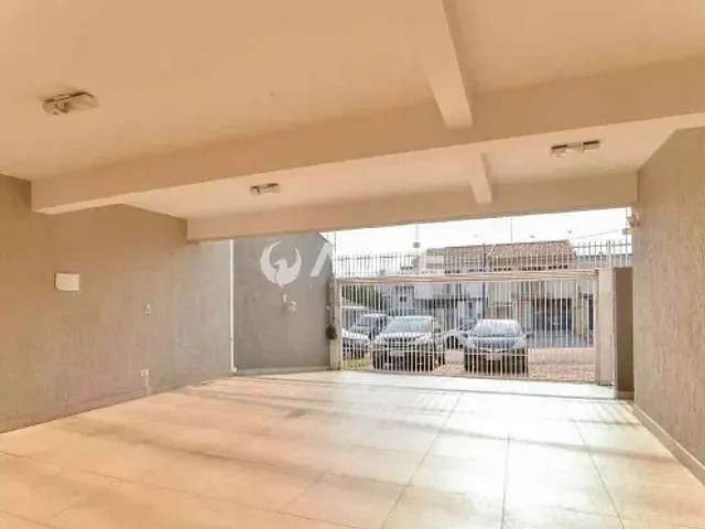 Casa com 490m² 4 quartos e 4 banheiros, à venda, no bairro Jardim das Américas em Curitiba