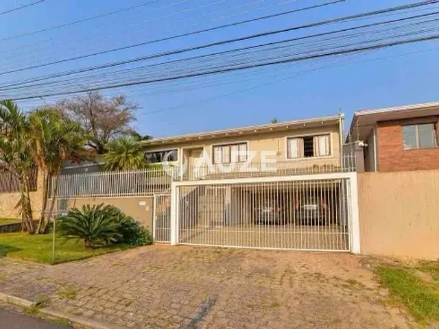 Casa com 490m² 4 quartos e 4 banheiros, à venda, no bairro Jardim das Américas em Curitiba