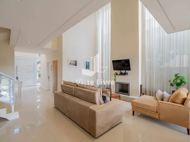 Casa com 315m² 3 quartos e 3 banheiros, à venda, no bairro Cidade Tamboré em Santana de Parnaíba