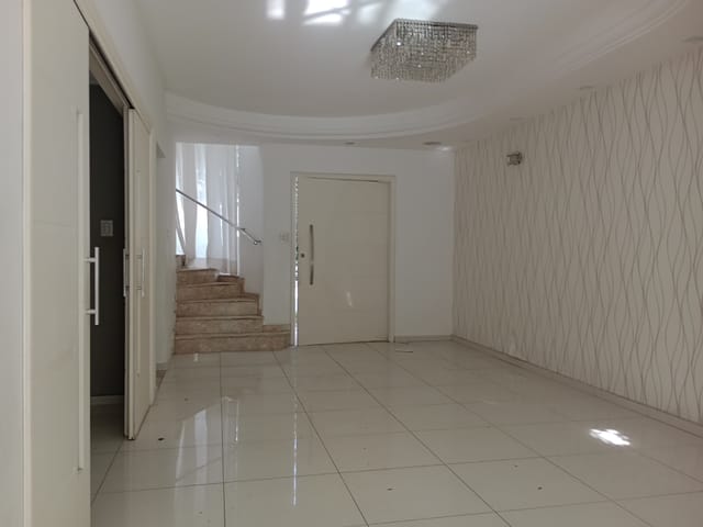 Casa com 259m² 3 quartos e 5 banheiros, à venda, no bairro Loteamento Residencial Porto Seguro em Tremembé