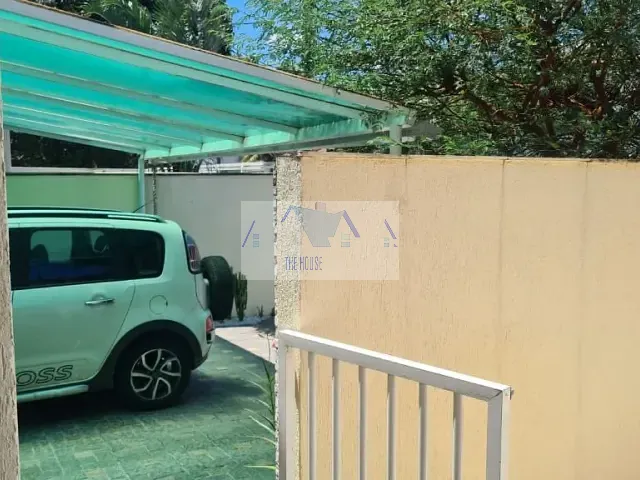 Casa com 350m² 3 quartos e 5 banheiros, à venda, no bairro Camboinhas em Niterói